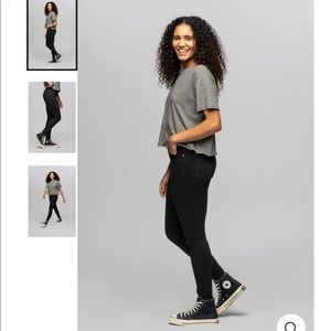 Revtown High Rise Skinny Black Jeans